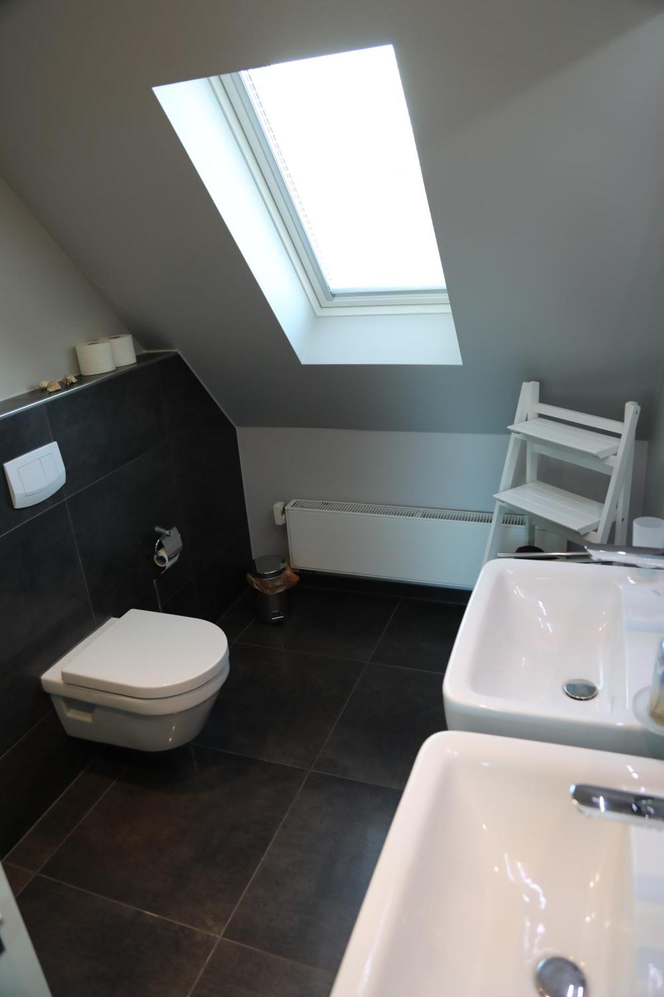 Eine Sehr Gemuetliche Dachgeschoss Ferienwohnung Ihlow  Ngoại thất bức ảnh