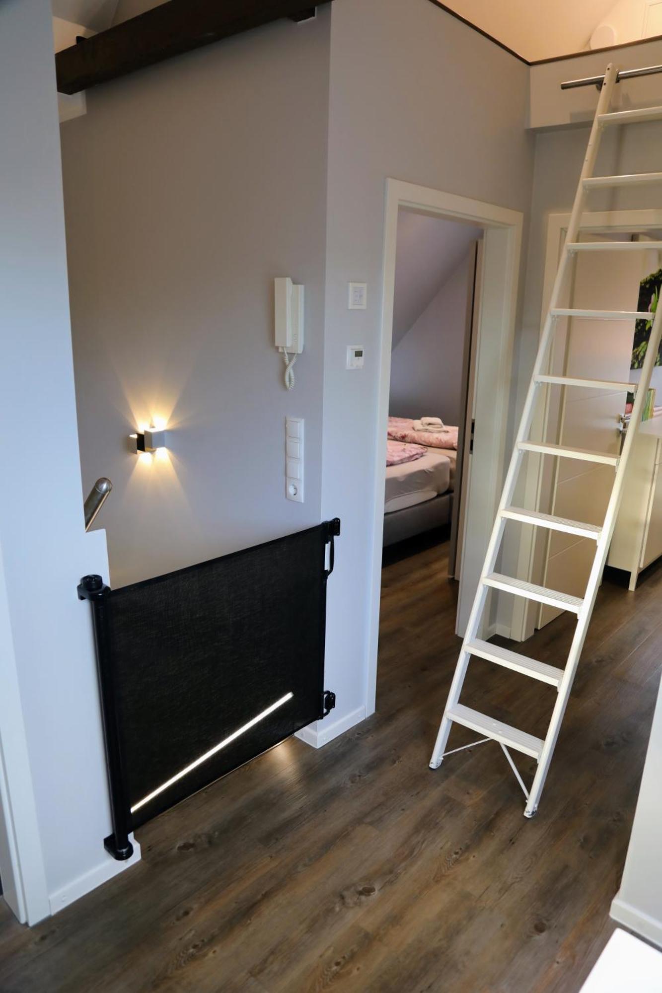 Eine Sehr Gemuetliche Dachgeschoss Ferienwohnung Ihlow  Ngoại thất bức ảnh