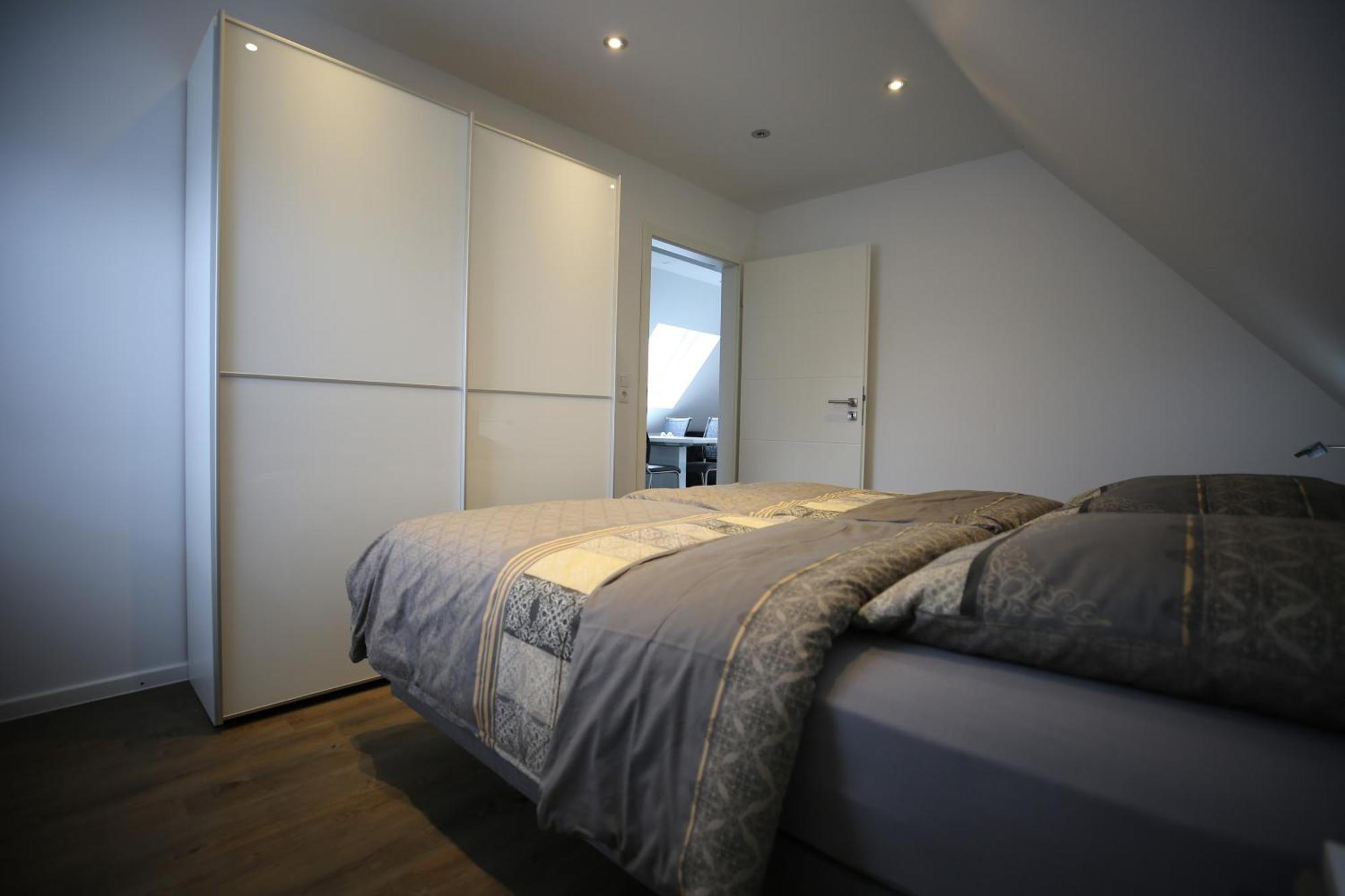 Eine Sehr Gemuetliche Dachgeschoss Ferienwohnung Ihlow  Ngoại thất bức ảnh